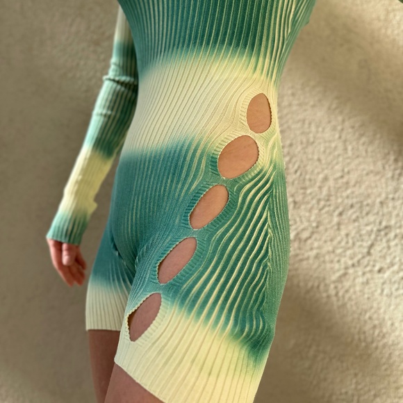 Women's  Romper Little pretty things - Picture 5 of 7